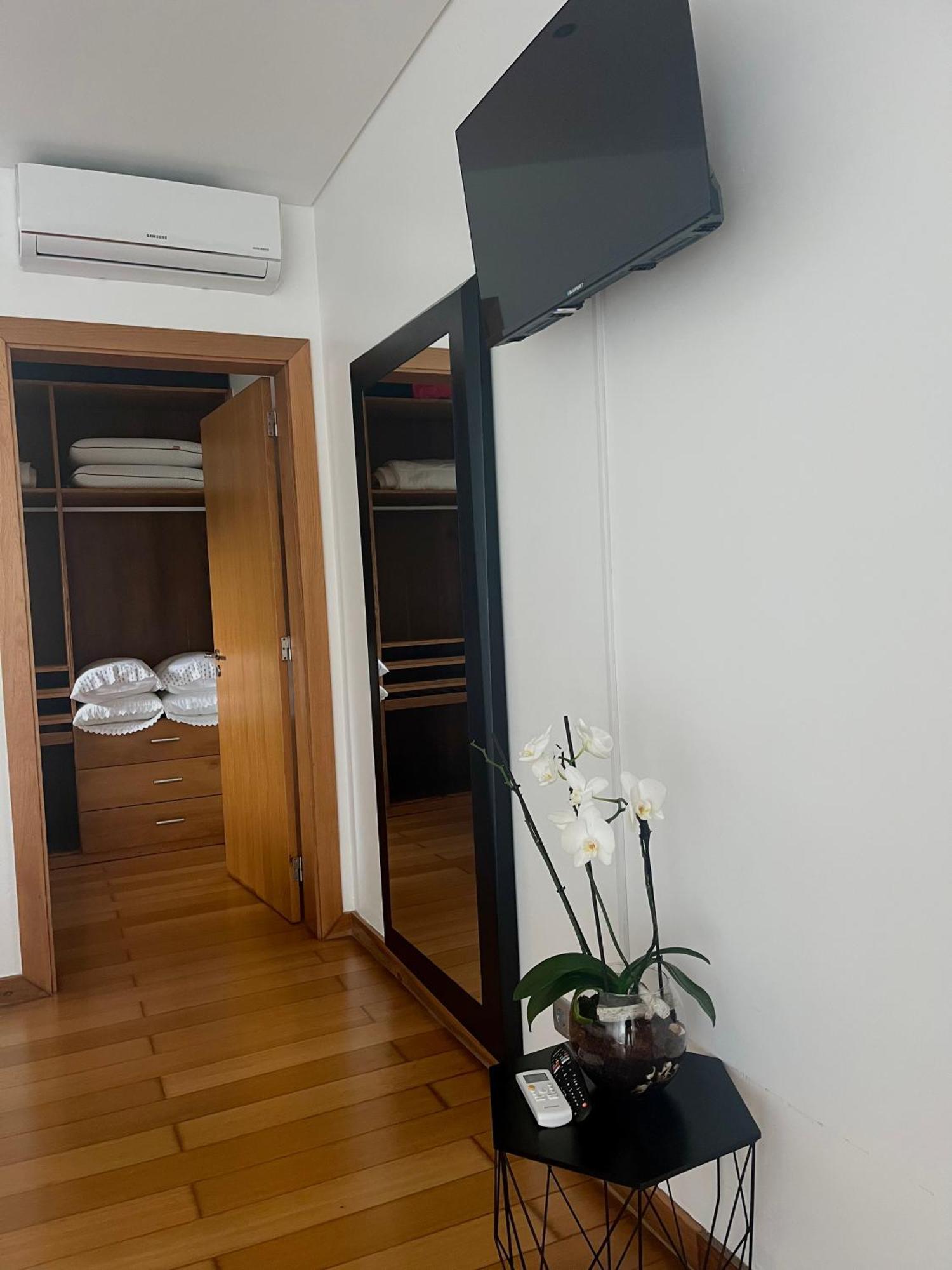 Ferienwohnung Crystal House Angra do Heroísmo Exterior foto